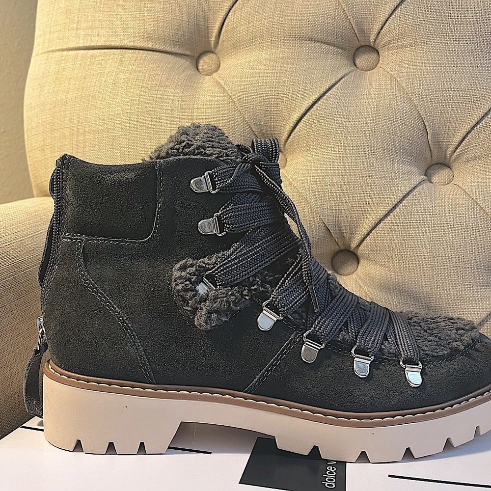 Dolce Vita Pacen boots
